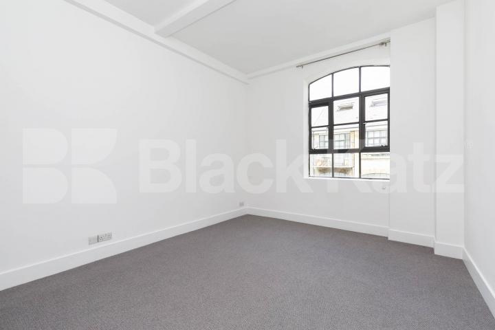 2 bed 2 bath Warehouse conversion locate din the heart of Clerkenwell   Berry Street, Clerkenwell